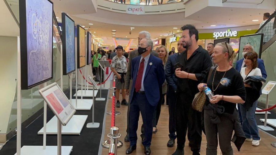 Espark’ta ’sesim Resim’ Sergisi Açıldı