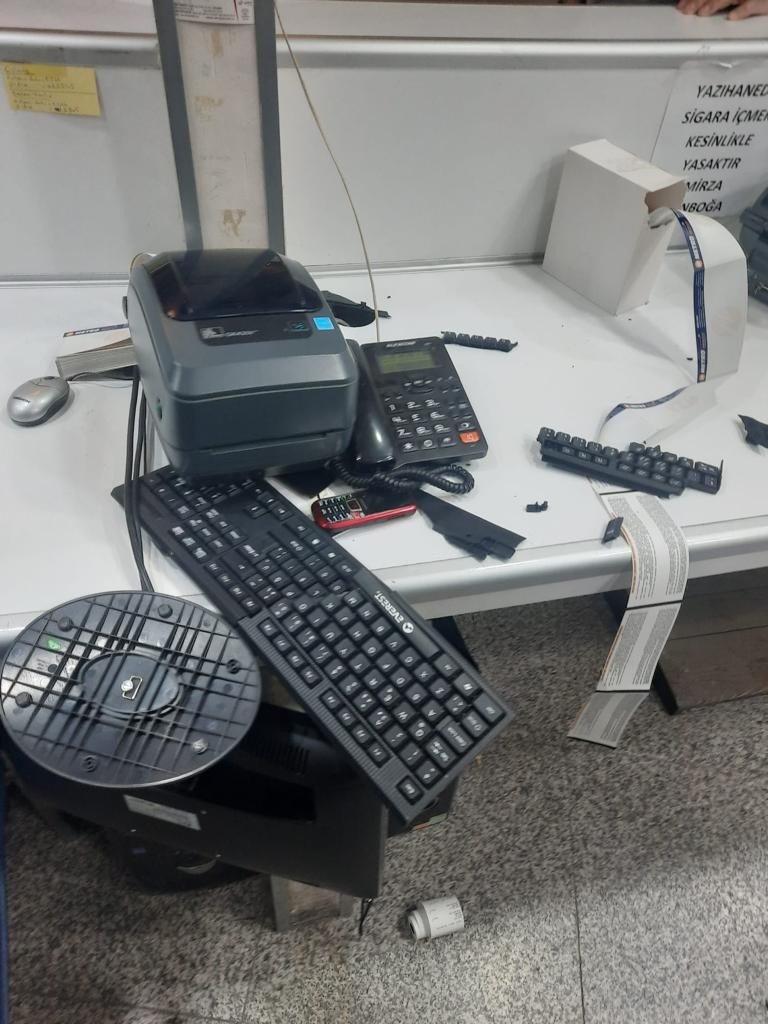 Otogarda ’neden Fiyat Yükseltmiyorsun’ Kavgası