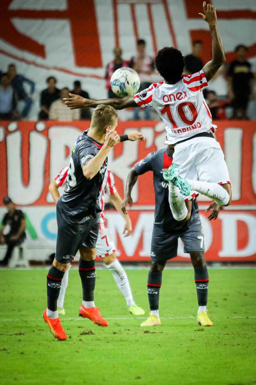 Spor Toto Süper Lig: Antalyaspor: 4 - Fatih Karagümrük: 2 (maç Sonucu)