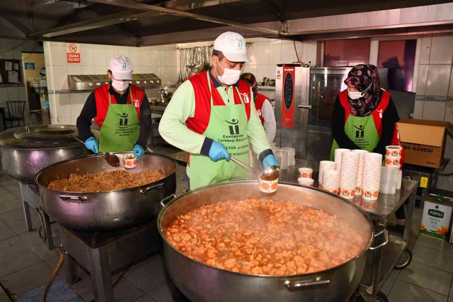 Tepebaşı’nda Bereket Paylaştıkça Çoğalıyor