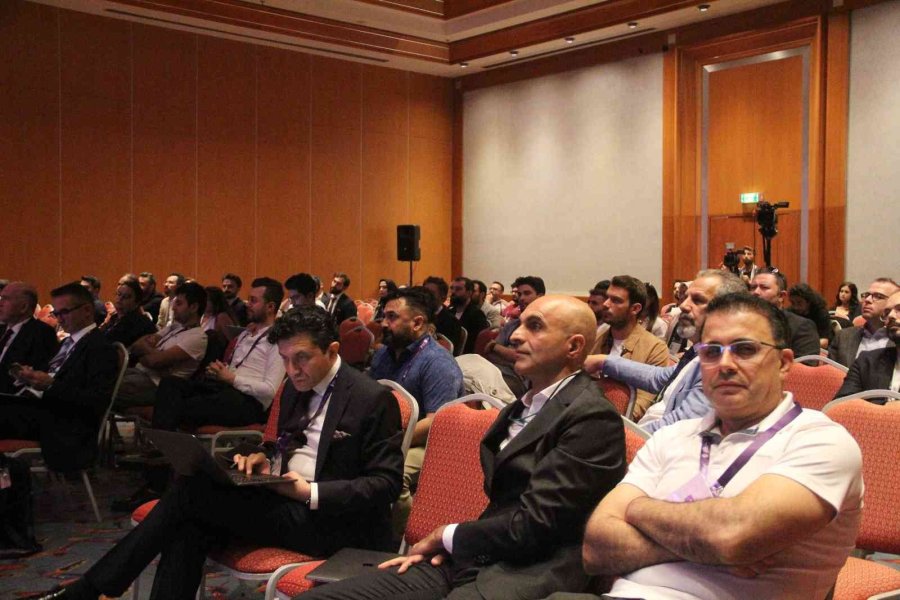 Uzmanından Taksitli Estetik Uyarısı