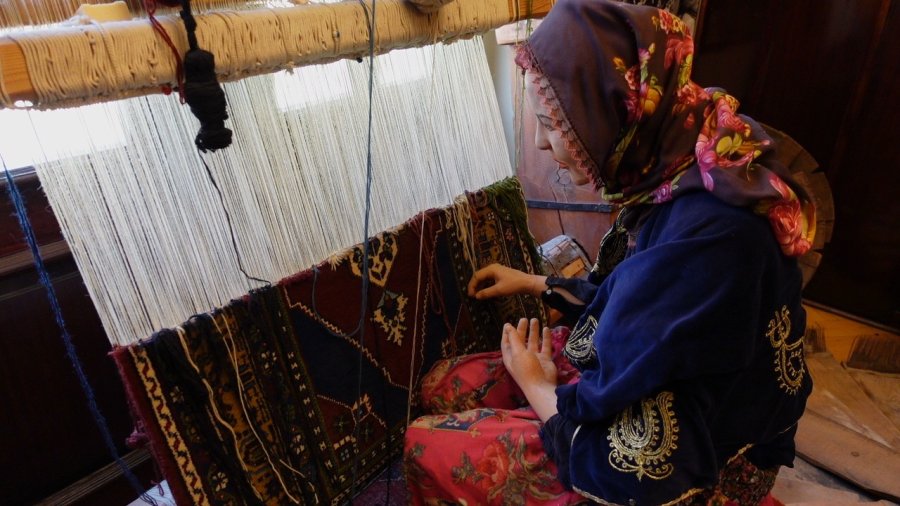 Aksaray’daki 95 Yıllık Vali Konağı Bal Mumu Heykellerle Kentin Kültür Mirasını Yaşatıyor