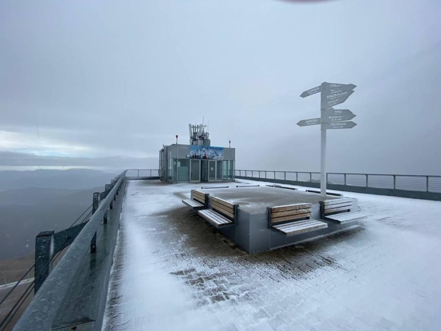 Antalya’nın Tahtalı Dağı’na Mevsimin İlk Karı Yağdı