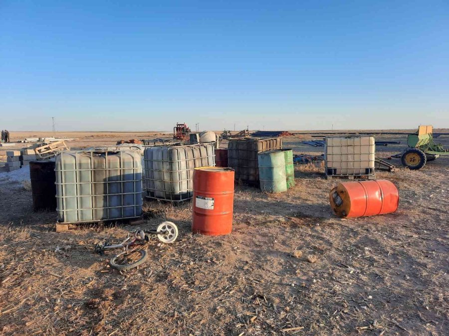 Aksaray’daki Kaçak Yağ Deposuna Jandarmadan Baskını