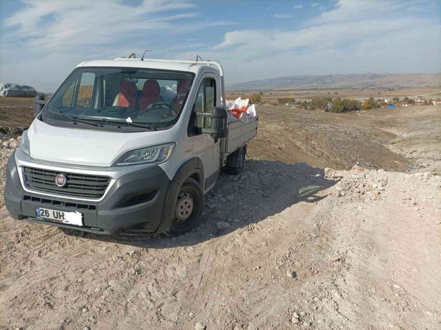 Kaçak Hafriyat Atığı Döken Şahıs Yakalandı