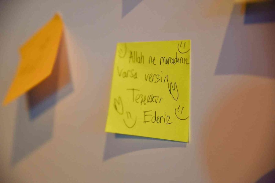 Üniversitelilere Yemek Desteği Sürüyor