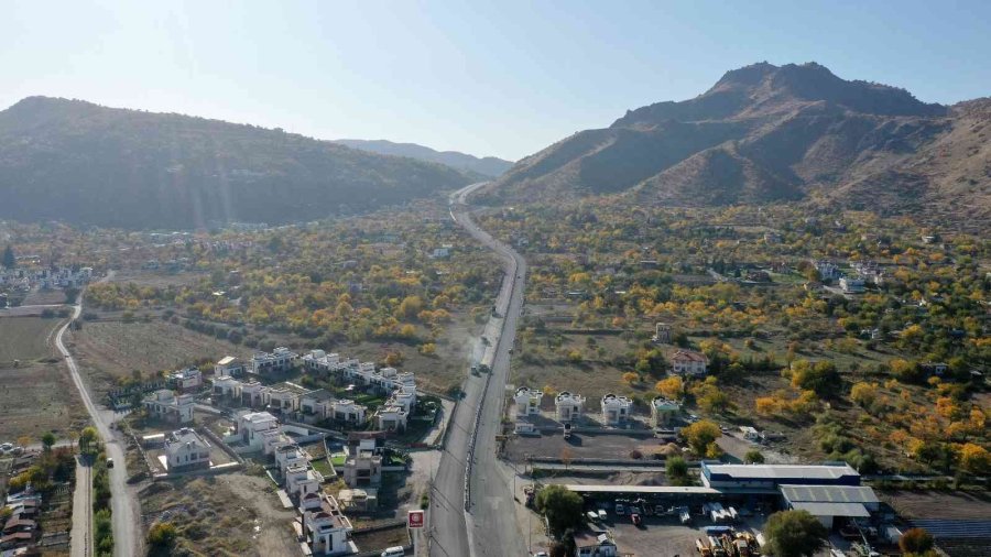 Başkan Büyükkılıç: “fatih Sultan Mehmet Bulvarı’nda 7 Bin Ton Asfalt Döküyoruz”