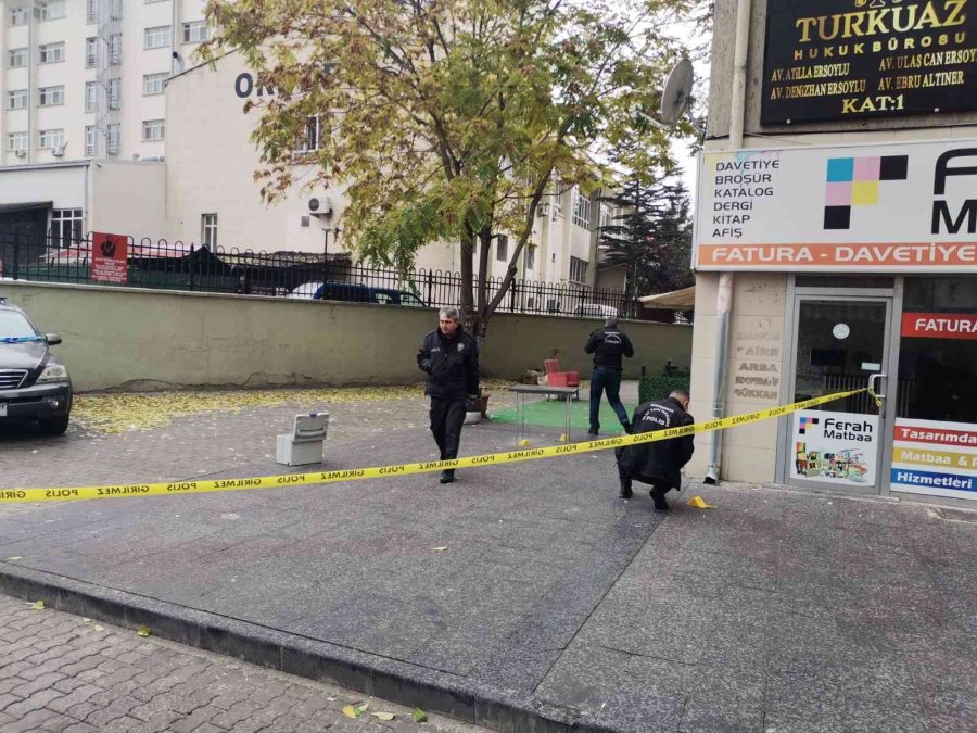 Alacak Verecek Meselesi Kanlı Bitti: 2 Yaralı