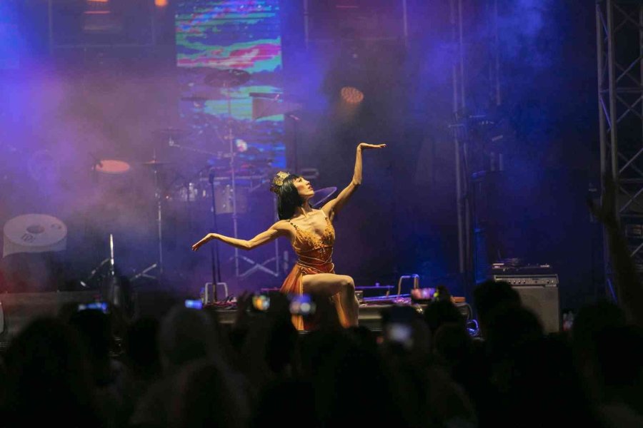 Tarsus’ta 3 Gün Festival Rüzgarı Esti