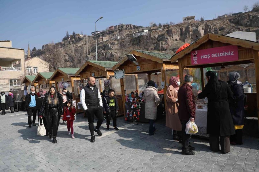 Yazdan Kalma Günde ‘maharetli Eller’ Keyfi