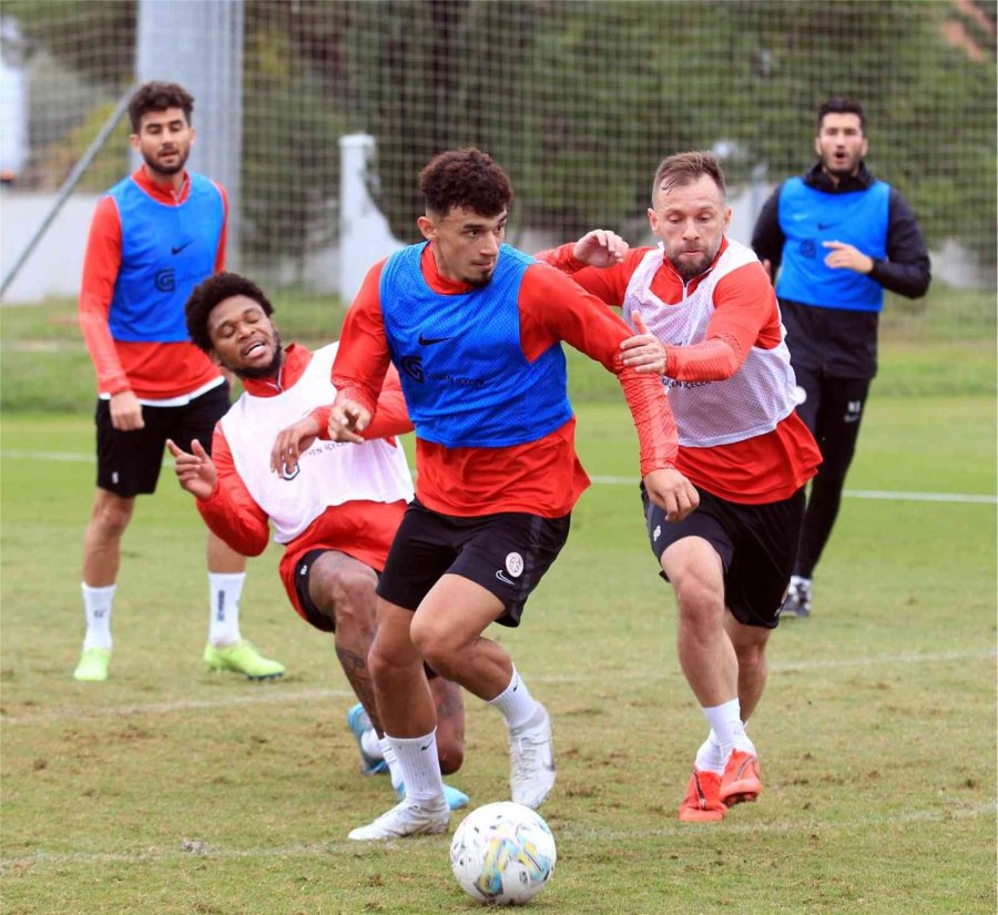 Fta Antalyaspor, Kupa Mesaisine Başladı