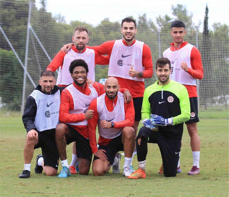 Fta Antalyaspor, Kupa Mesaisine Başladı