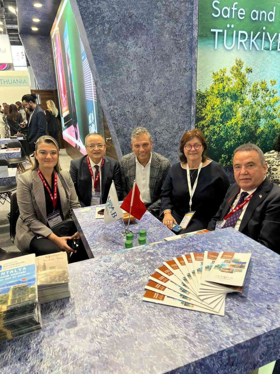 Başkan Böcek, Wtm Londra Turizm Fuarında Antalya’yı Tanıtıyor
