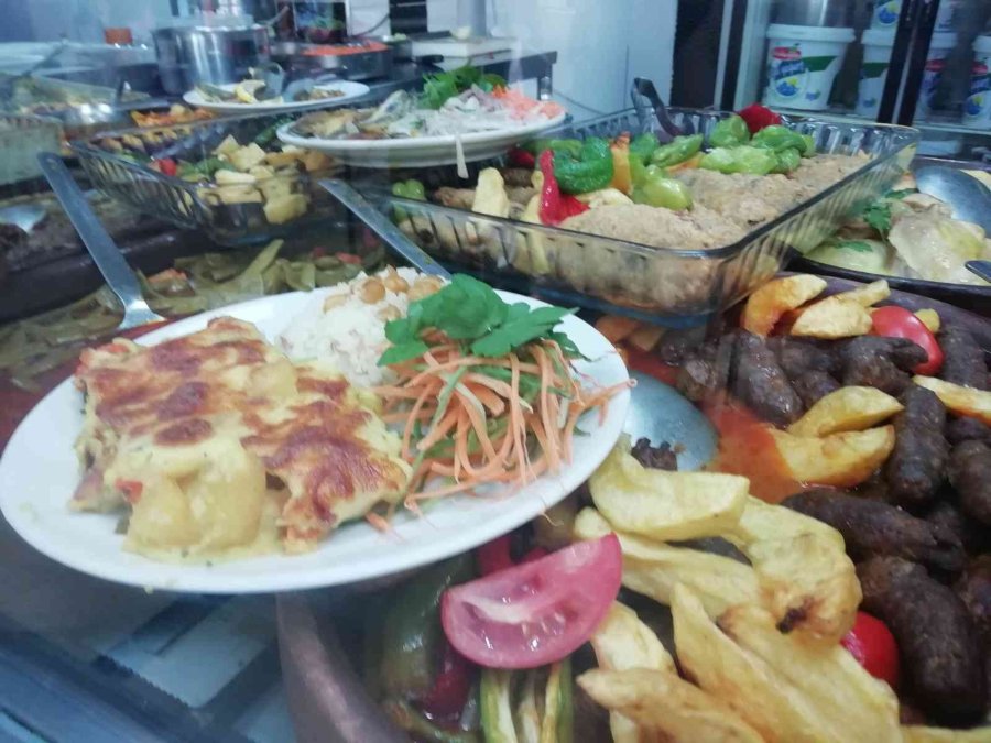 Öğrenci Kenti Eskişehir’de Ev Yemeği Fiyatları Arttı