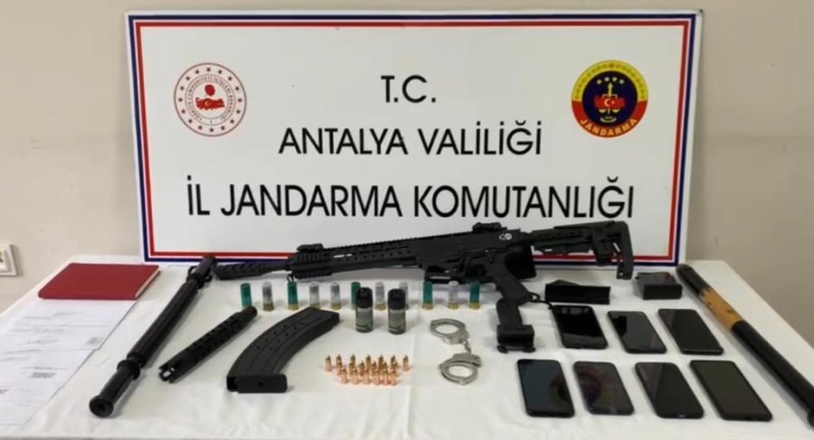 Otele El Koyan Suç Örgütüne Jandarma Operasyonu: 6 Gözaltı