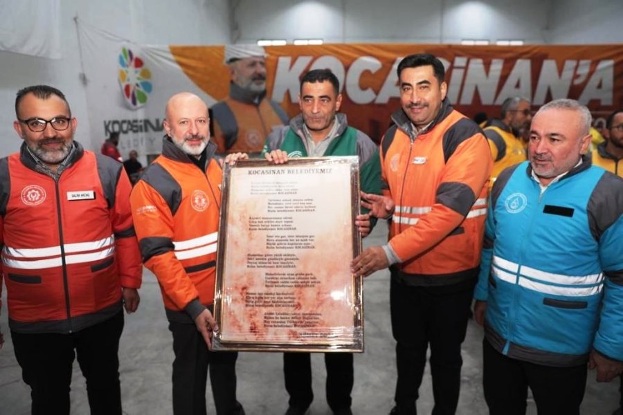 Başkan Çolakbayrakdar: "türkiye’ye Örnek Olan Belediyeyiz"