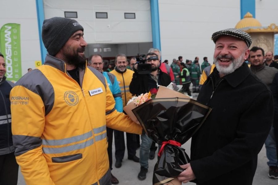 Başkan Çolakbayrakdar: "türkiye’ye Örnek Olan Belediyeyiz"