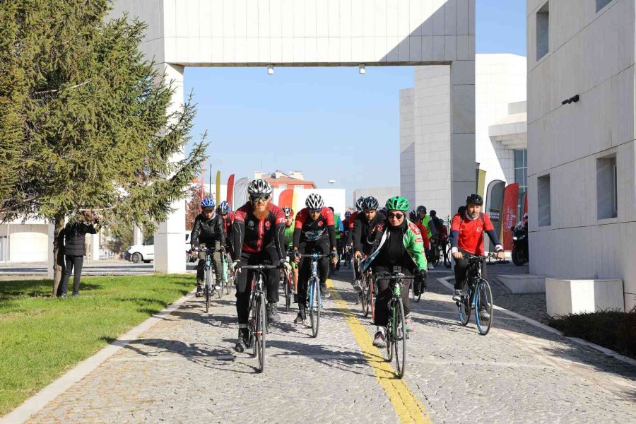 Konya Büyükşehir’den ‘dünya Şehircilik Günü’nde Bisiklet Turu