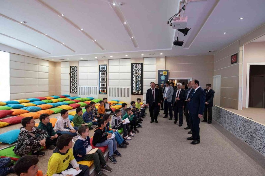 Konya Büyükşehir Belediyesi İbn-i Sina Bilgehanesi Açıldı