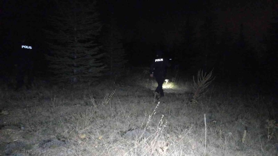 Silah Denemesi Yaptı, “silah Atanlardan Rahatsız Oldum” Diye Kendini Savundu