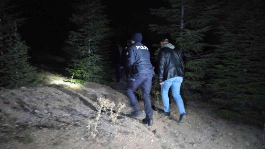 Silah Denemesi Yaptı, “silah Atanlardan Rahatsız Oldum” Diye Kendini Savundu