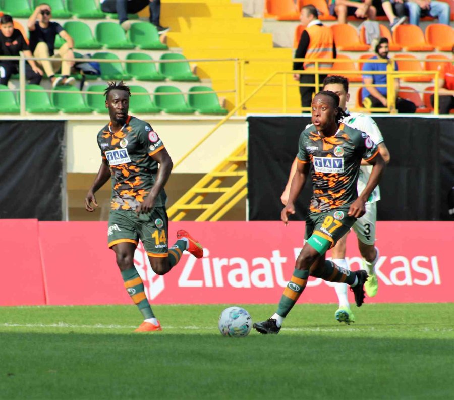 Ziraat Türkiye Kupası: Corendon Alanyaspor: 3 - Sakaryaspor: 0