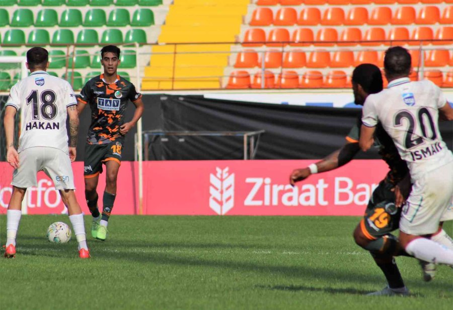 Ziraat Türkiye Kupası: Corendon Alanyaspor: 3 - Sakaryaspor: 0