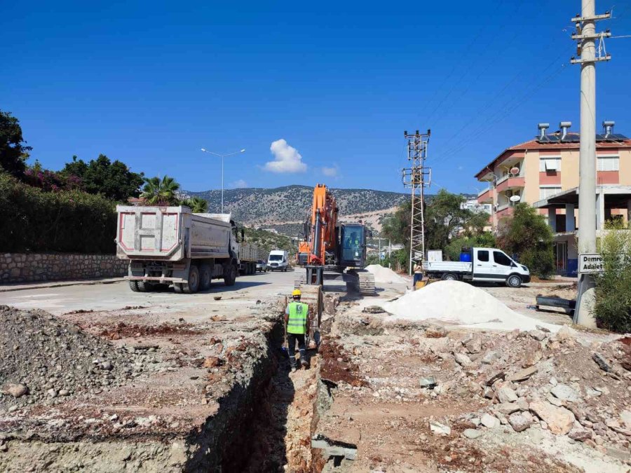 Büyükşehirden Demre’ye 23 Milyon Tl’lik Alt Yapı Yatırımı