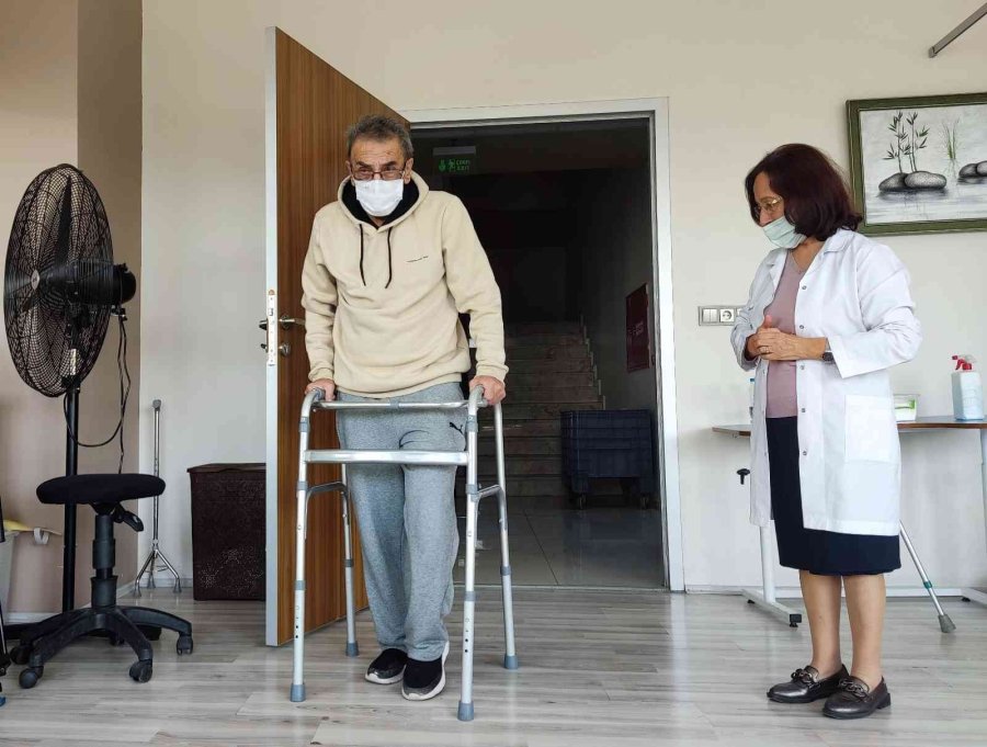 Emekli Asker Azmiyle Ayağa Kalktı