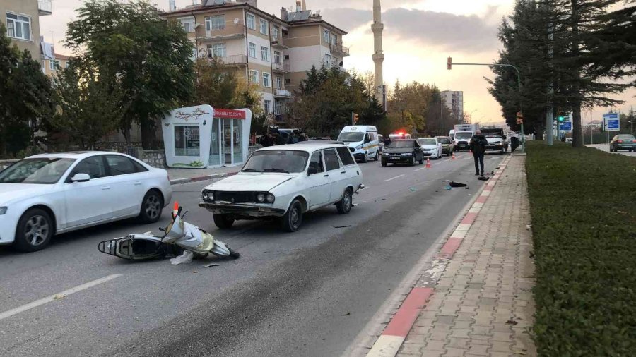 Karaman’da Otomobilin Çarptığı Bisiklet Sürücüsü Ağır Yaralandı