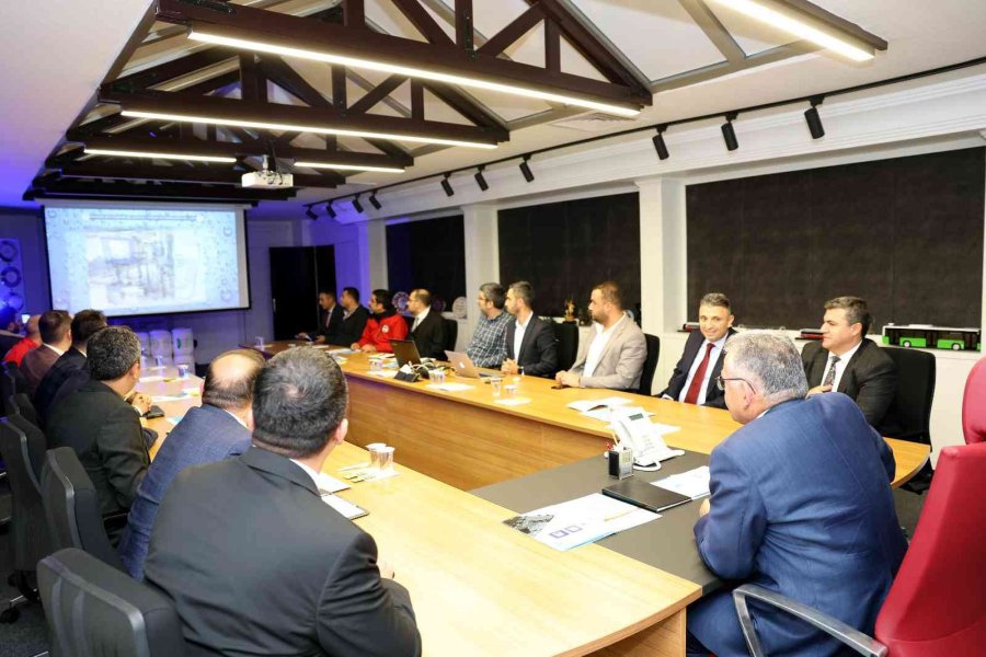 Büyükşehir’den Türkiye’de Bir İlk: Yüzme Havuzlarında Yerli Ve Milli Sistem