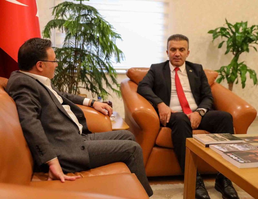 Develililer Derneği’nden Vali Çiçek’e Ziyaret