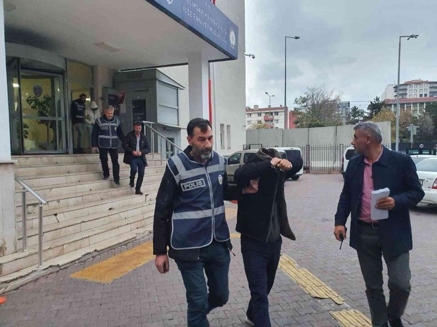 Kayseri Polisi Aranan Şahıslara Göz Açtırmıyor: 15 Gözaltı