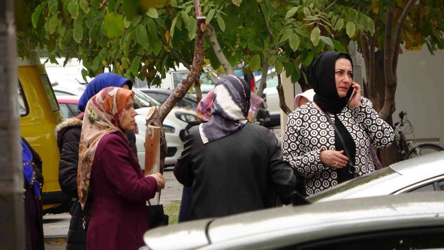 11’inci Kattan Düşen Kadın Öldü, Komşuları Şoka Girdi