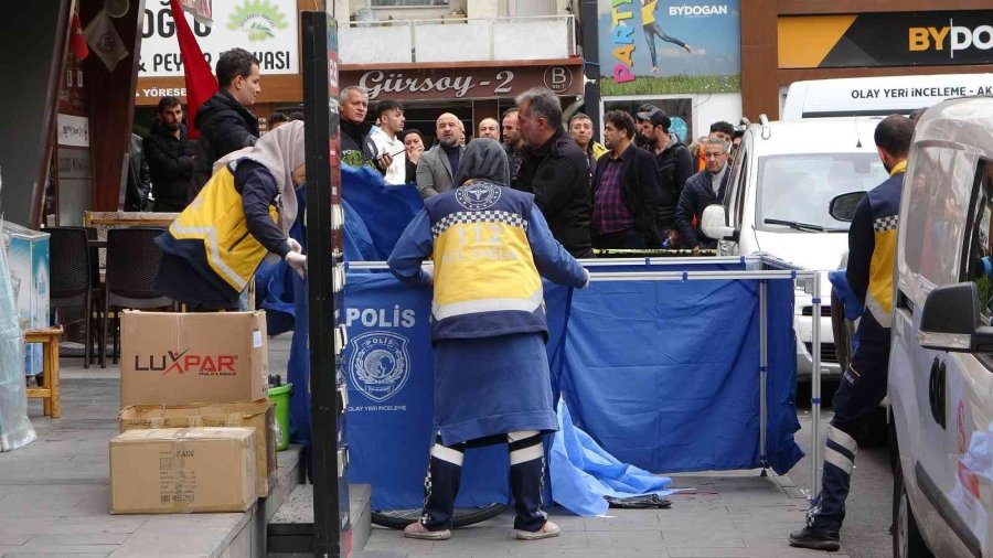 11’inci Kattan Düşen Kadın Öldü, Komşuları Şoka Girdi