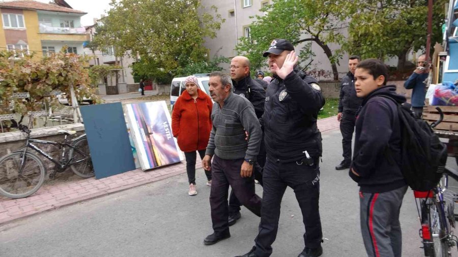 Meydan Muharebesi Değil, Kiracı İle Ev Sahibi Kavgası