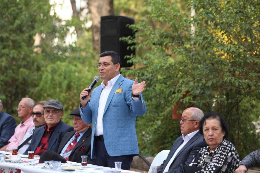 Başkan Tütüncü, Antalya Pil Fabrikası Emektarlarıyla Bir Araya Geldi