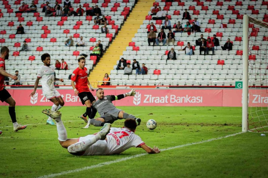 Ziraat Türkiye Kupası: Fta Antalyaspor: 3 - Pendikspor: 0