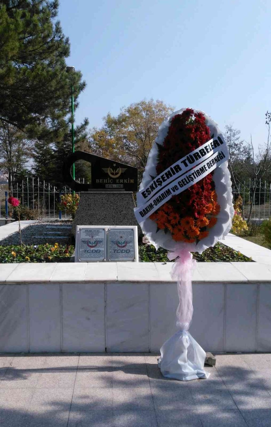 Behiç Erkin’in Mezarının Bakım, Onarım Ve Tadilatı Yapıldı