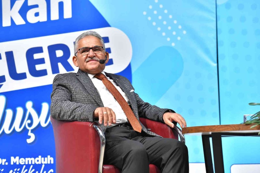 Başkan Büyükkılıç, Gençlerle Buluştu