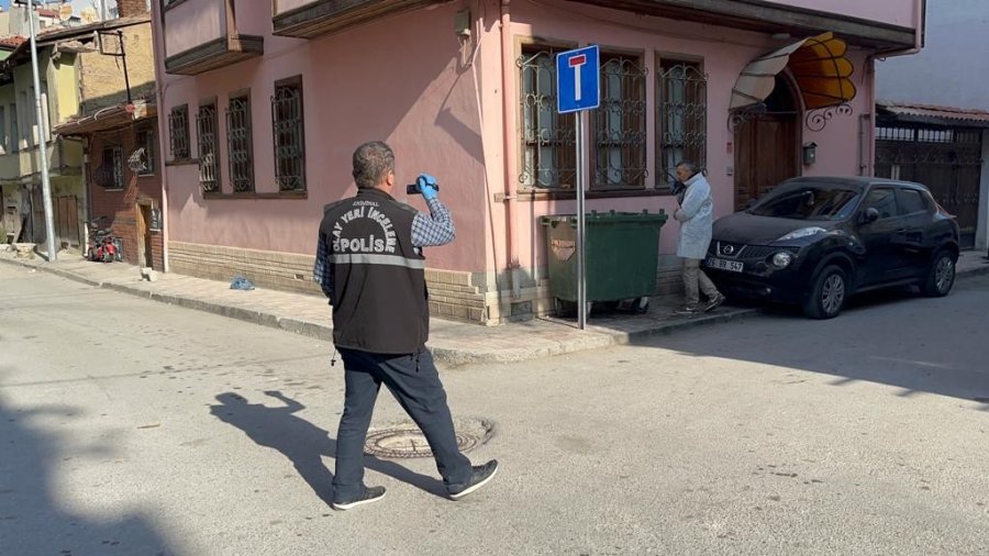 Arkadaş Cinayetinin Şüphelileri Sağlık Kontrolünden Geçirildi