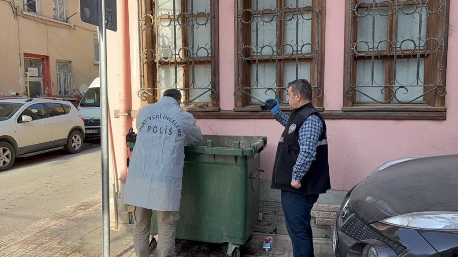Arkadaş Cinayetinin Şüphelileri Sağlık Kontrolünden Geçirildi