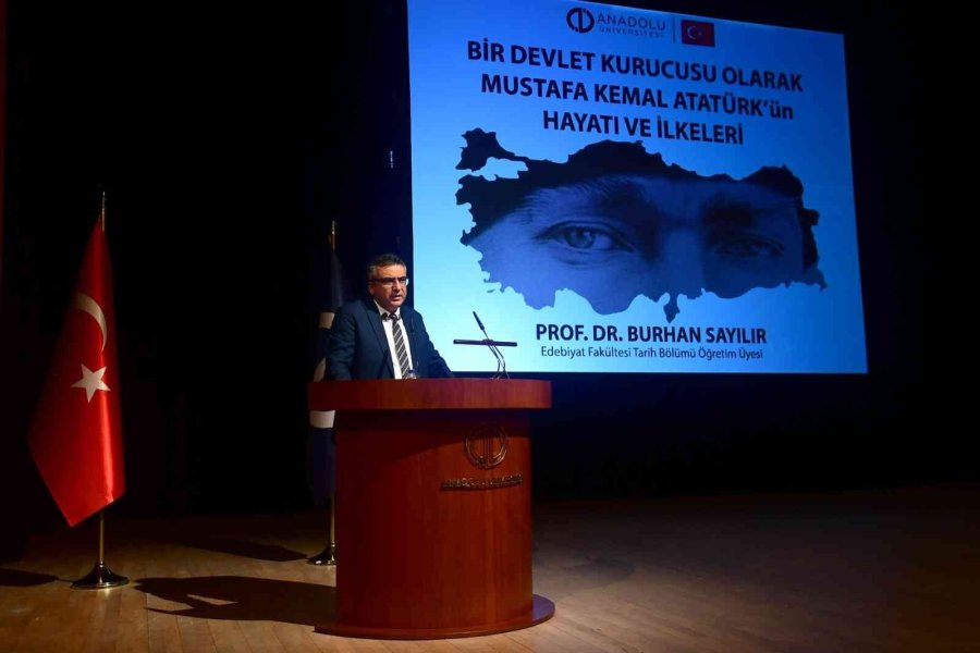 Anadolu Üniversitesi’nde Düzenlenen Anma Töreni Yoğun İlgi Gördü