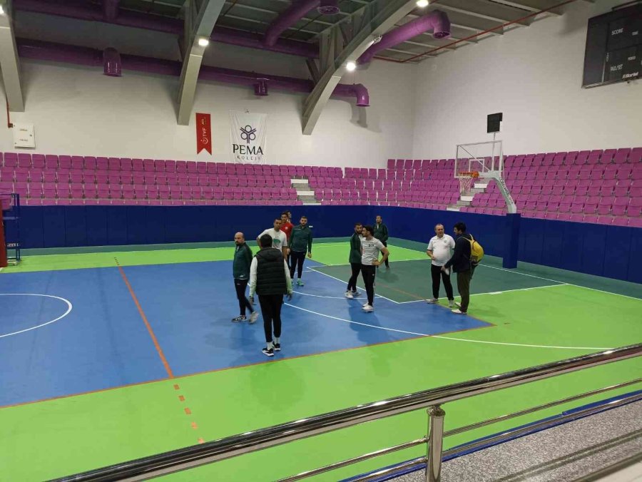 Kayseri Pınarbaşı Evinde, Hürriyet Mtal Deplasmanda