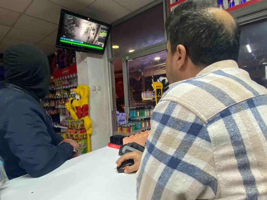 Antalya’da Levyeli Hırsız Durdurulamıyor