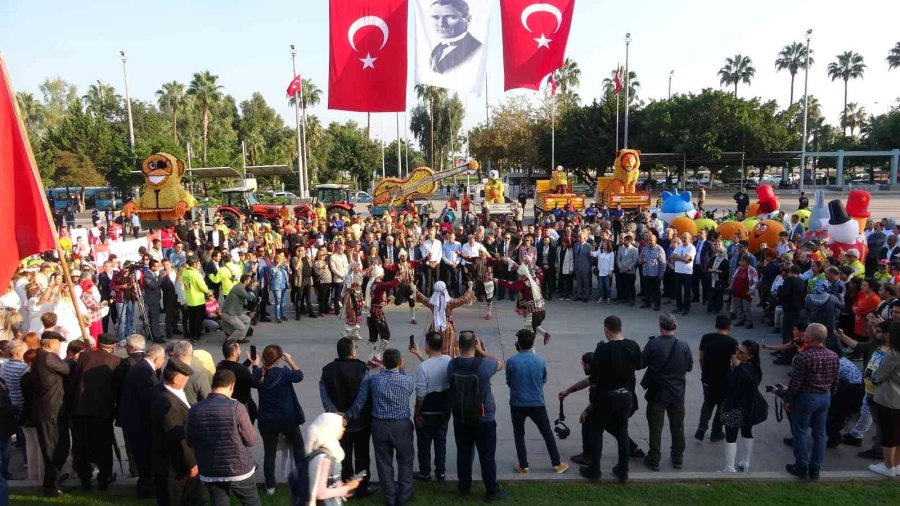 Narenciye Festivali’nin Kortej Yürüyüşü Yapıldı
