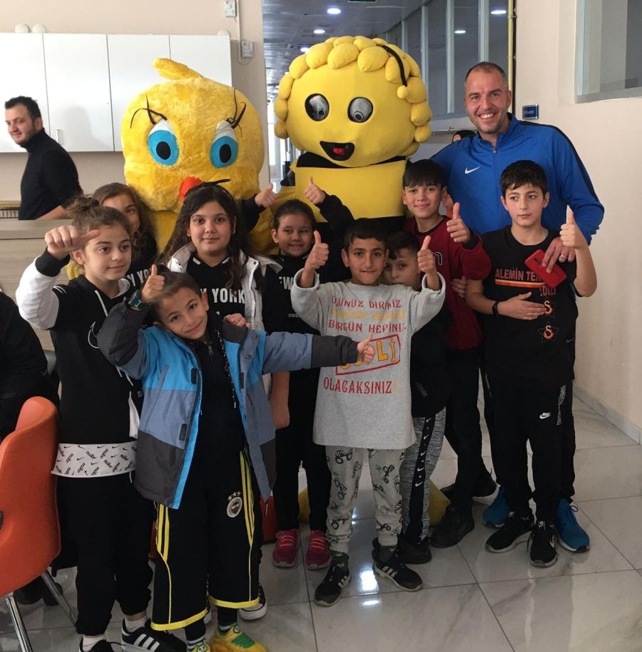 Erü’de ’tohum Toprağa, Engelli Topluma Emanet’ Etkinliği