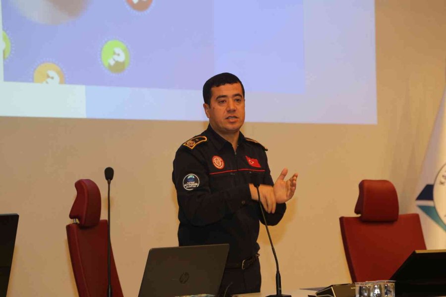 Büyükşehirden Personele Yangın, Deprem Ve Trafik Kazaları’ Eğitimi