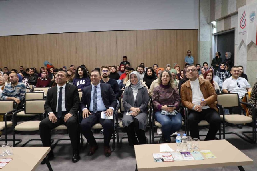 Büyükşehir’in 7’nci Mutlu Evlilik Akademisi, İlk Haftasında Tam Not Aldı