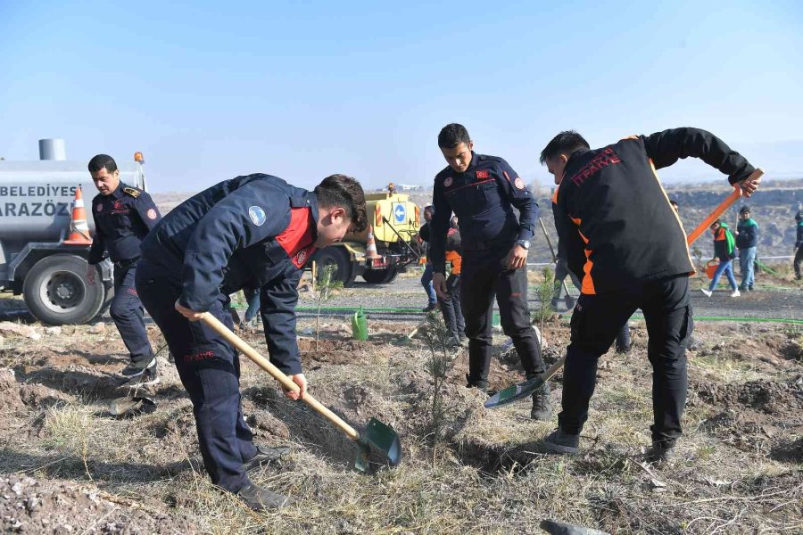 Kayseri Büyükşehir, 11.11’de 5 Bin Fidan İle Geleceğe Nefes Oldu